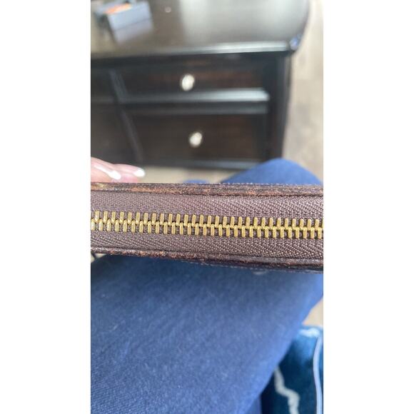 Women’s Vintage Hugo Boss Zip Around Sheepskin Leather Wallet 8” X 4” - Picture 11 of 16